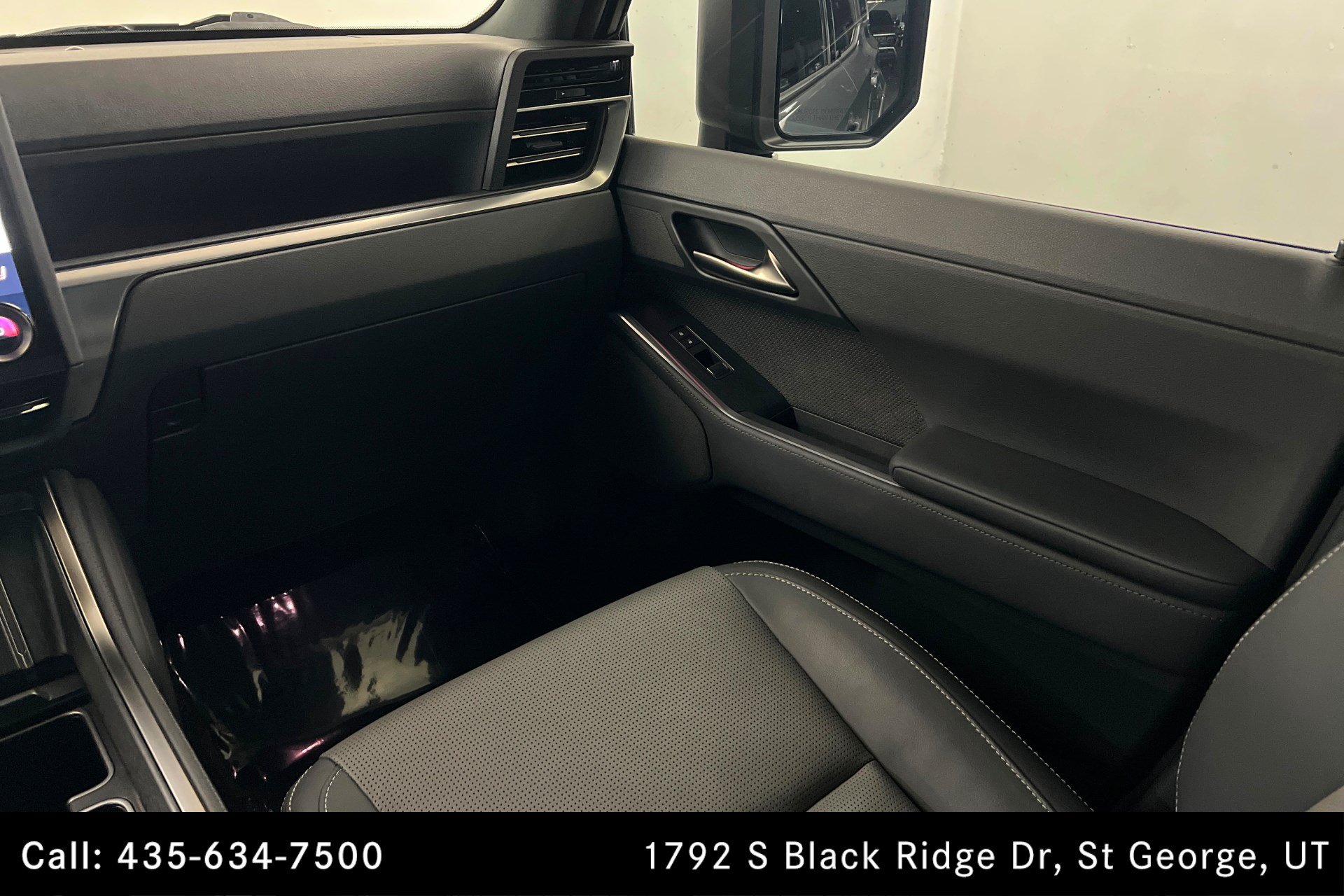 Used 2024 Lexus GX 550 w/ Accessory Package (Z1) AWD/4WD image 10