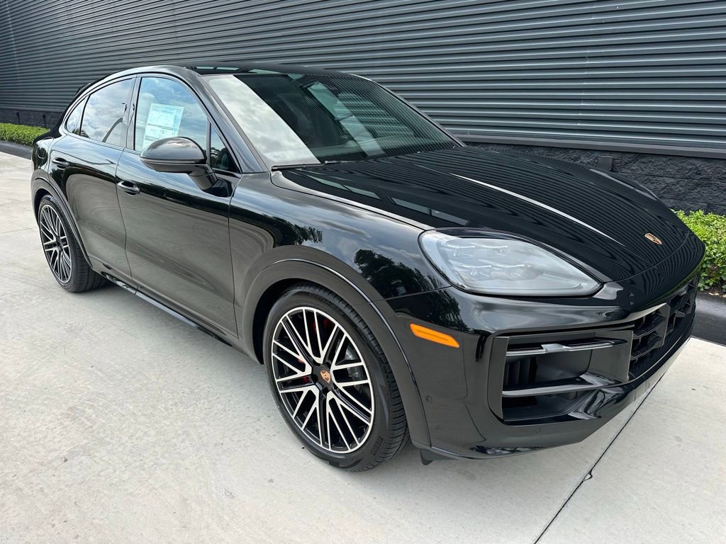 New 2026 Porsche Cayenne GTS AWD/4WD image 11