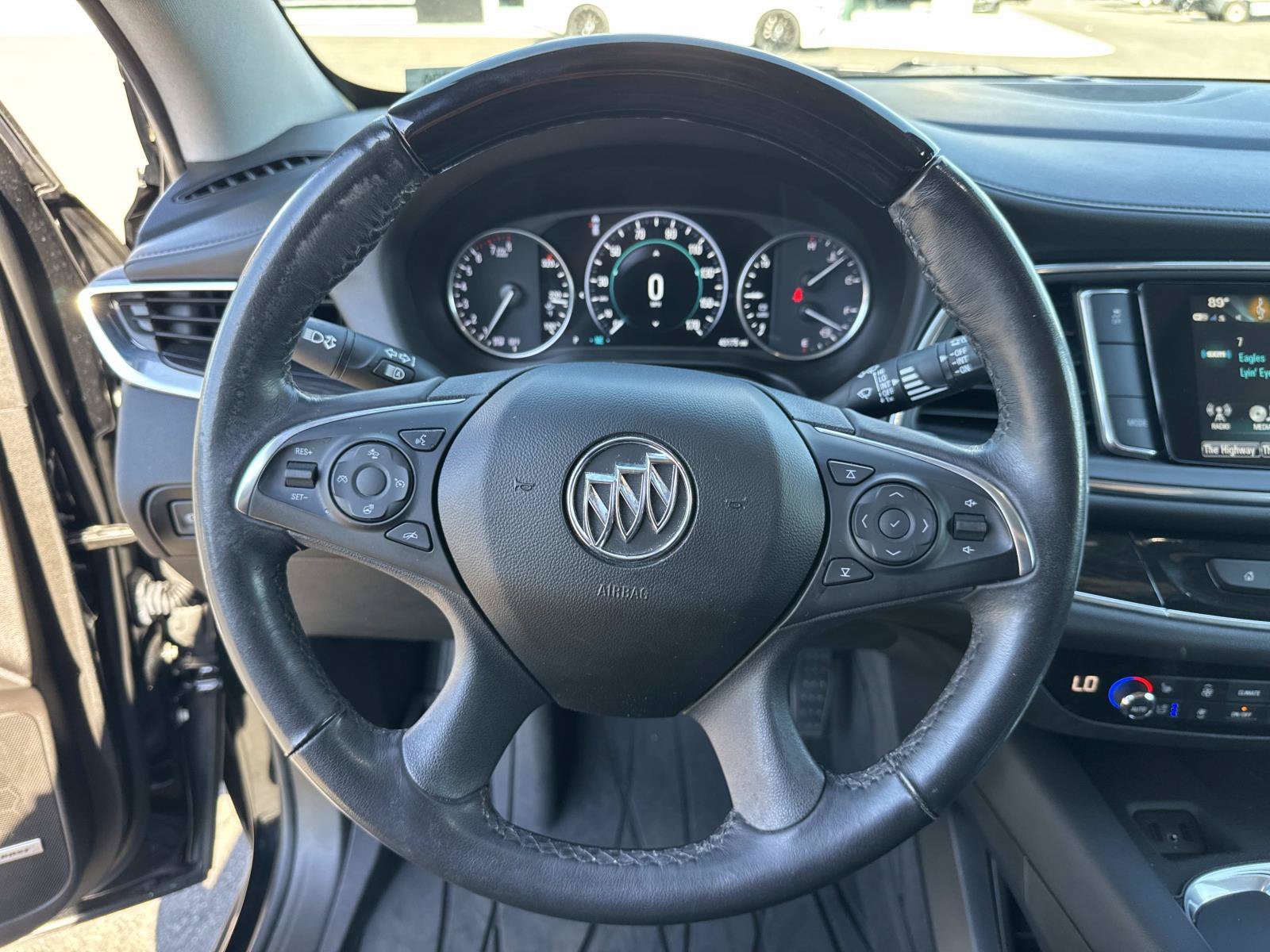 Used 2019 Buick Enclave Avenir w/ Avenir Technology Package FWD image 30