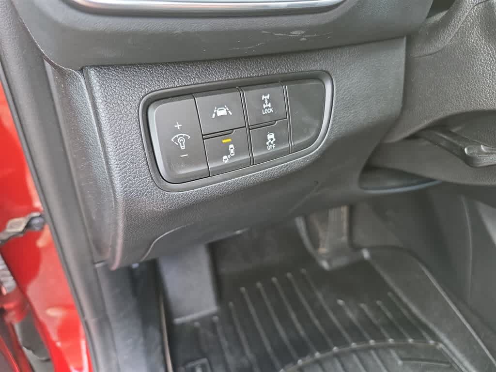 Used 2019 Hyundai Santa Fe SEL AWD/4WD image 13