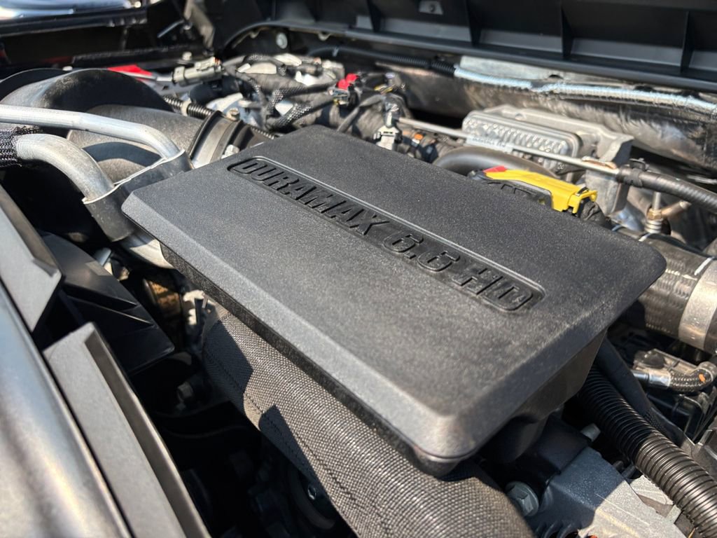 Used 2023 GMC Sierra 3500 AT4 w/ AT4 Premium Plus Package image 14