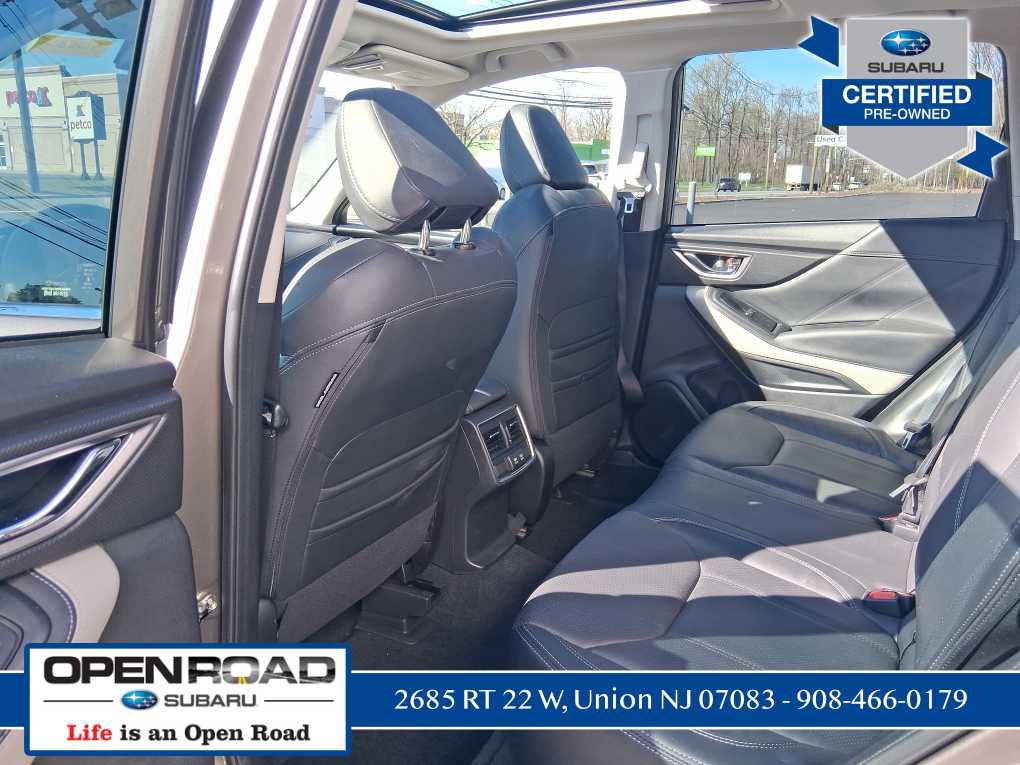 Used 2023 Subaru Forester Limited image 10