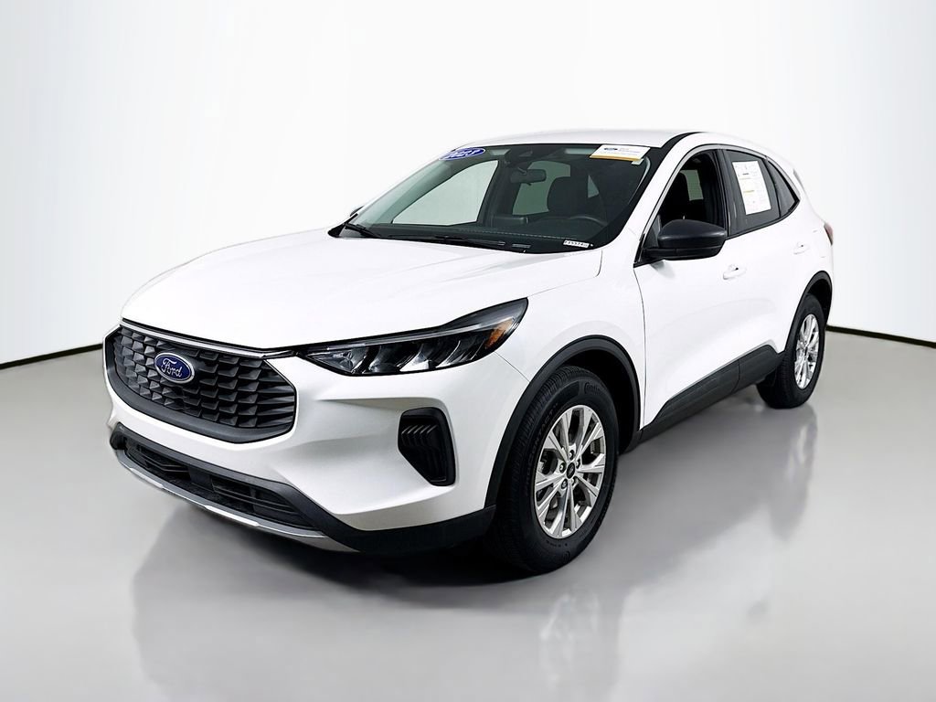 Certified 2023 Ford Escape Active image 3
