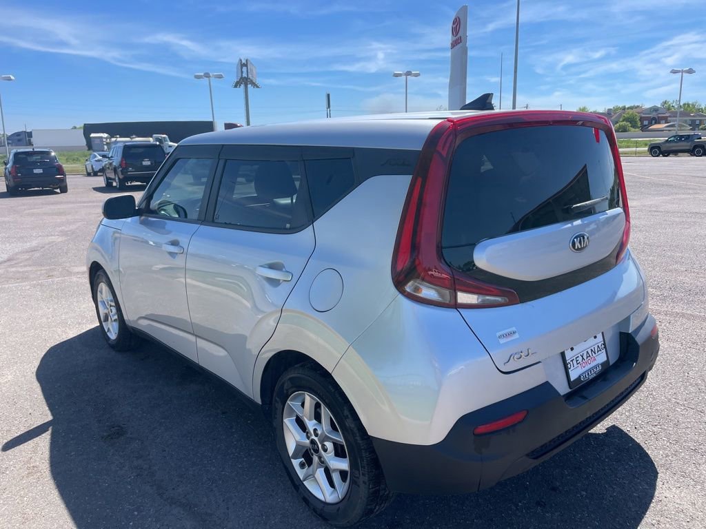 Used 2021 Kia Soul S image 5