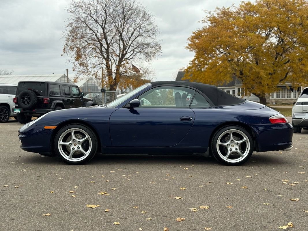 Used 2002 Porsche 911 Carrera 4 image 5