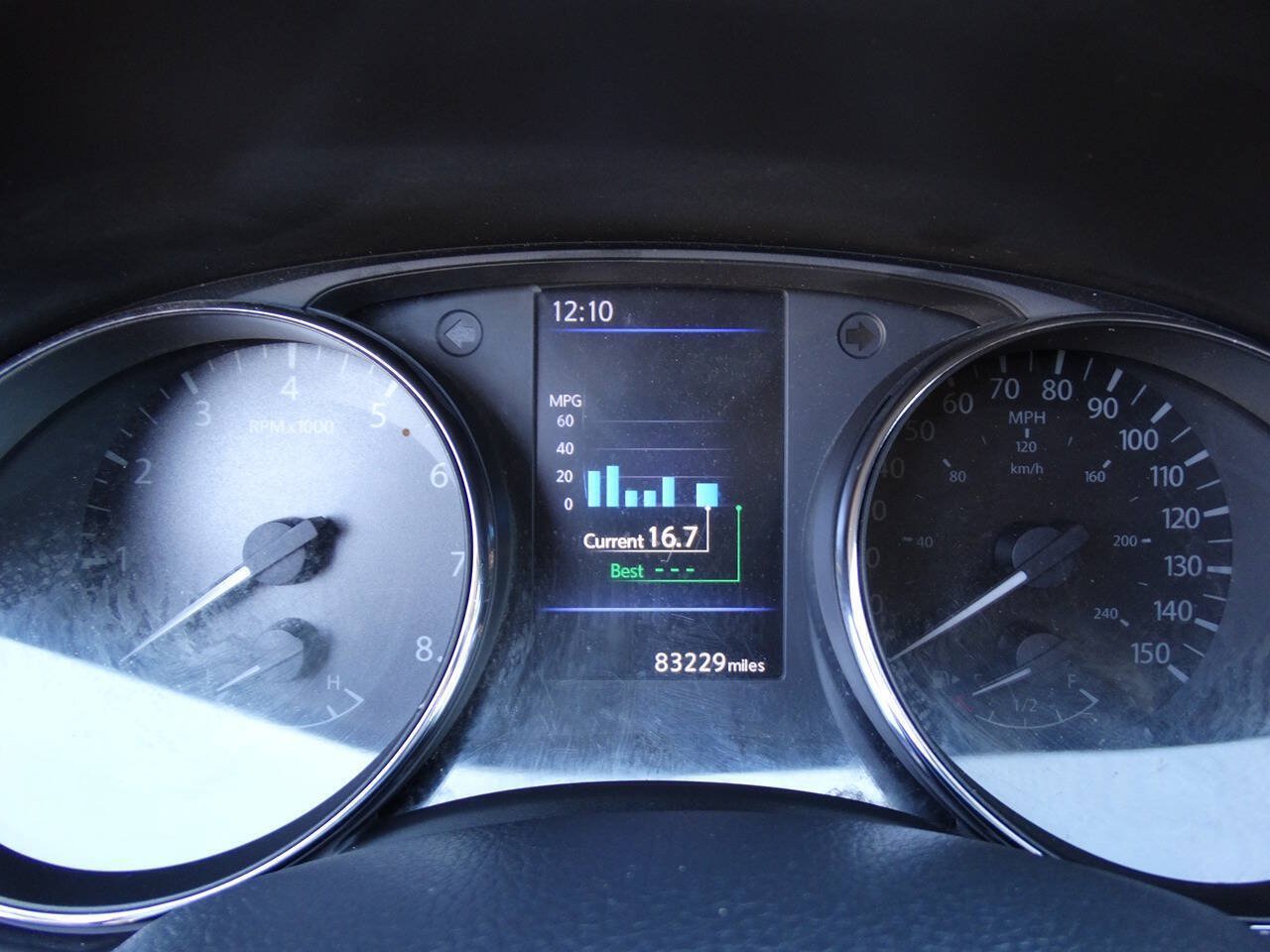 Used 2020 Nissan Rogue AWD w/ SV Moonroof Package image 19