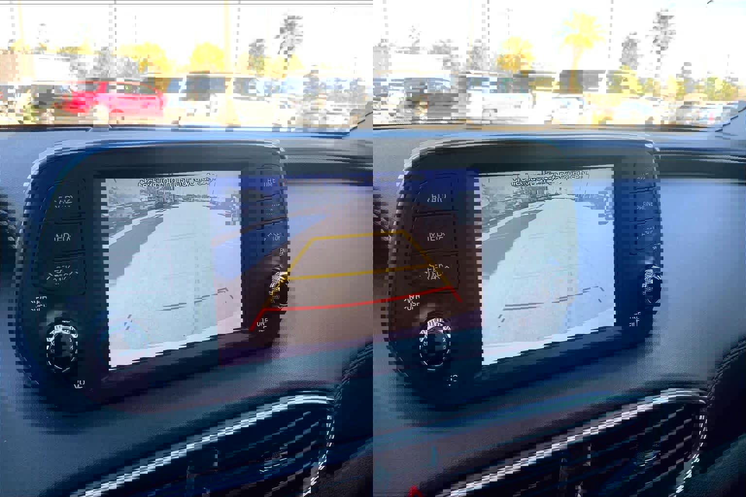 Used 2019 Hyundai Santa Fe SEL image 27