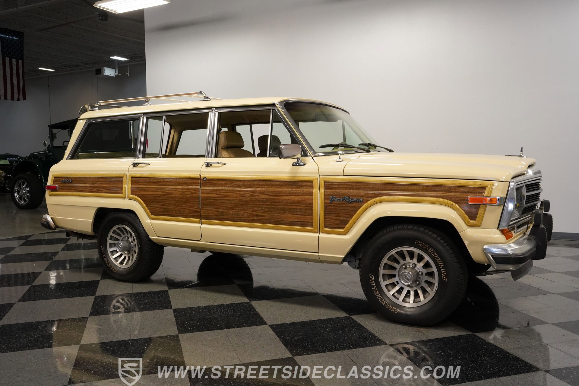 Used 1989 Jeep Grand Wagoneer AWD/4WD image 15