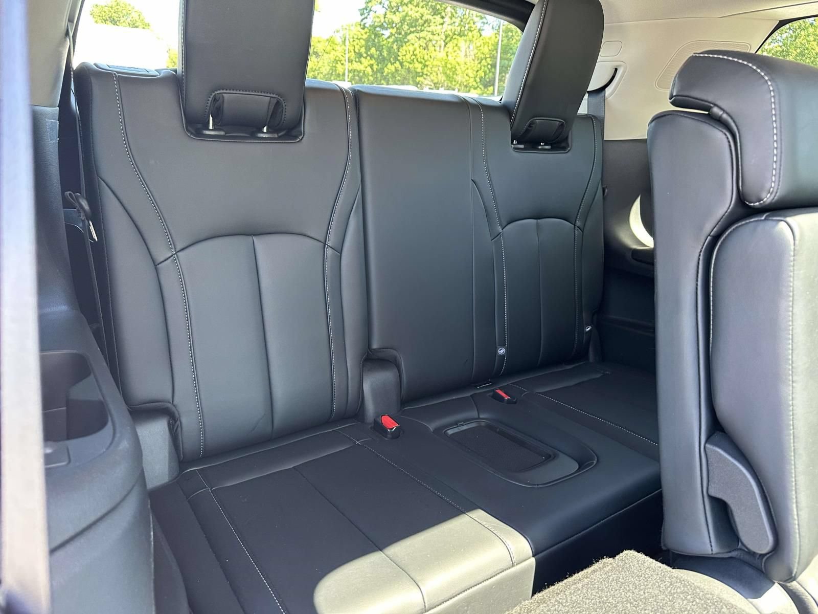 Used 2023 INFINITI QX60 Luxe w/ Cargo Package AWD/4WD image 26