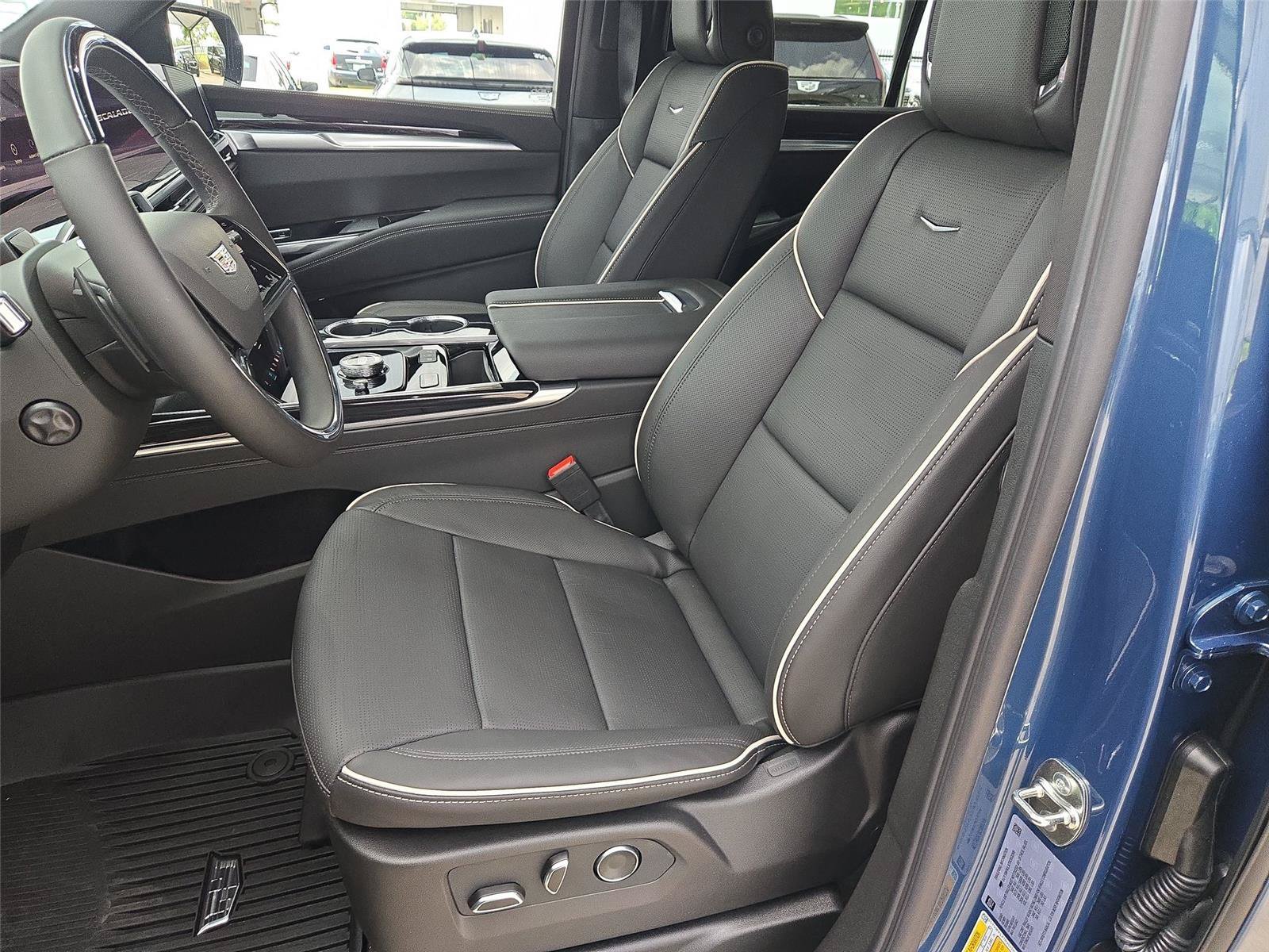 New 2026 Cadillac Escalade Sport w/ Touring Package AWD/4WD image 28