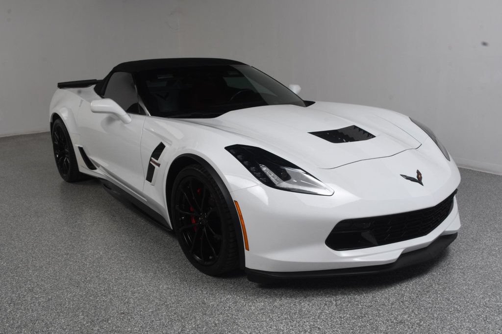 Used 2017 Chevrolet Corvette Grand Sport RWD image 2