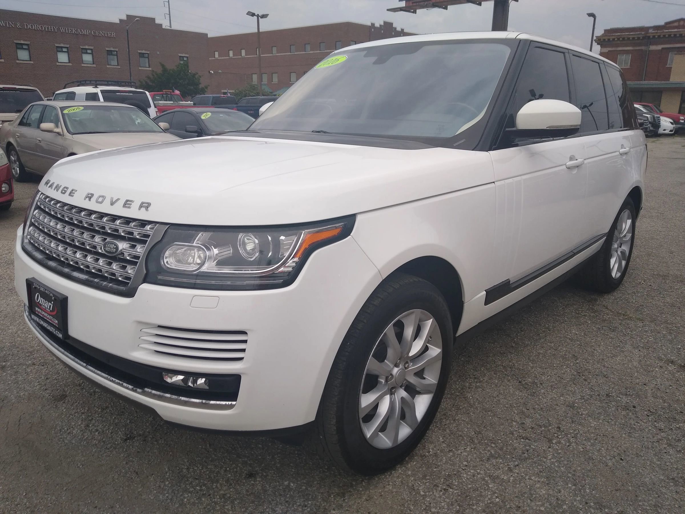 Used 2016 Land Rover Range Rover HSE AWD/4WD image 4