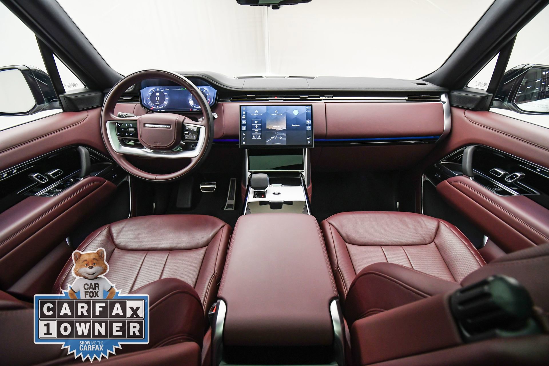 Used 2025 Land Rover Range Rover SE AWD/4WD image 14