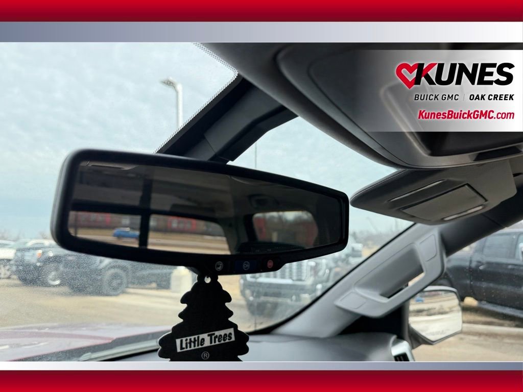 Used 2017 Chevrolet Silverado 1500 LT w/ All Star Edition image 21