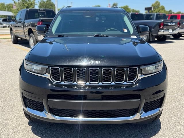 Certified 2023 Jeep Grand Cherokee L Laredo w/ Trailer Tow Group (B) RWD image 2