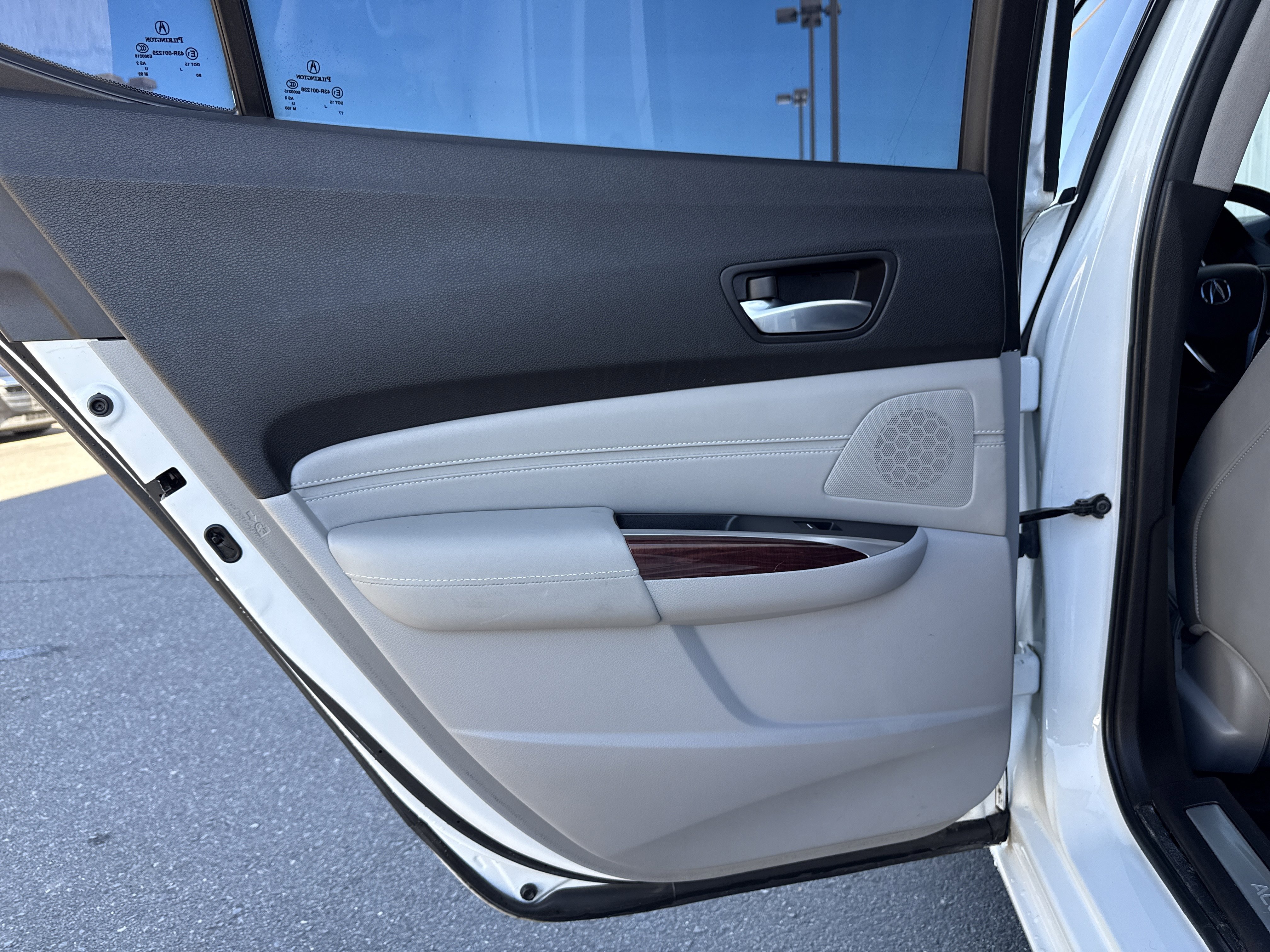 Used 2016 Acura TLX Tech image 22