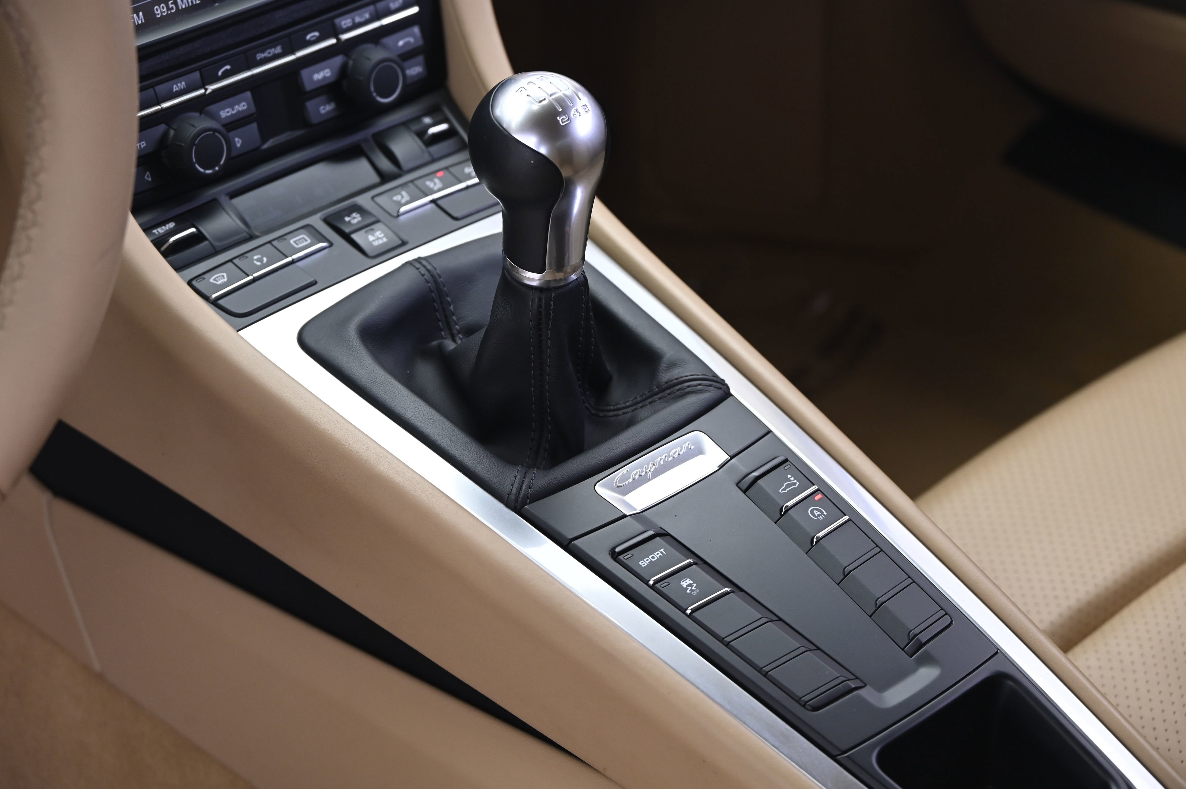 Certified 2014 Porsche Cayman S image 28