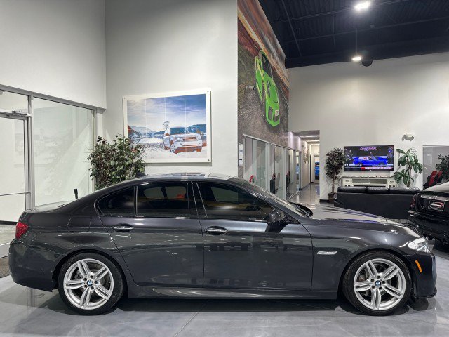 Used 2013 BMW 550i Sedan RWD image 26