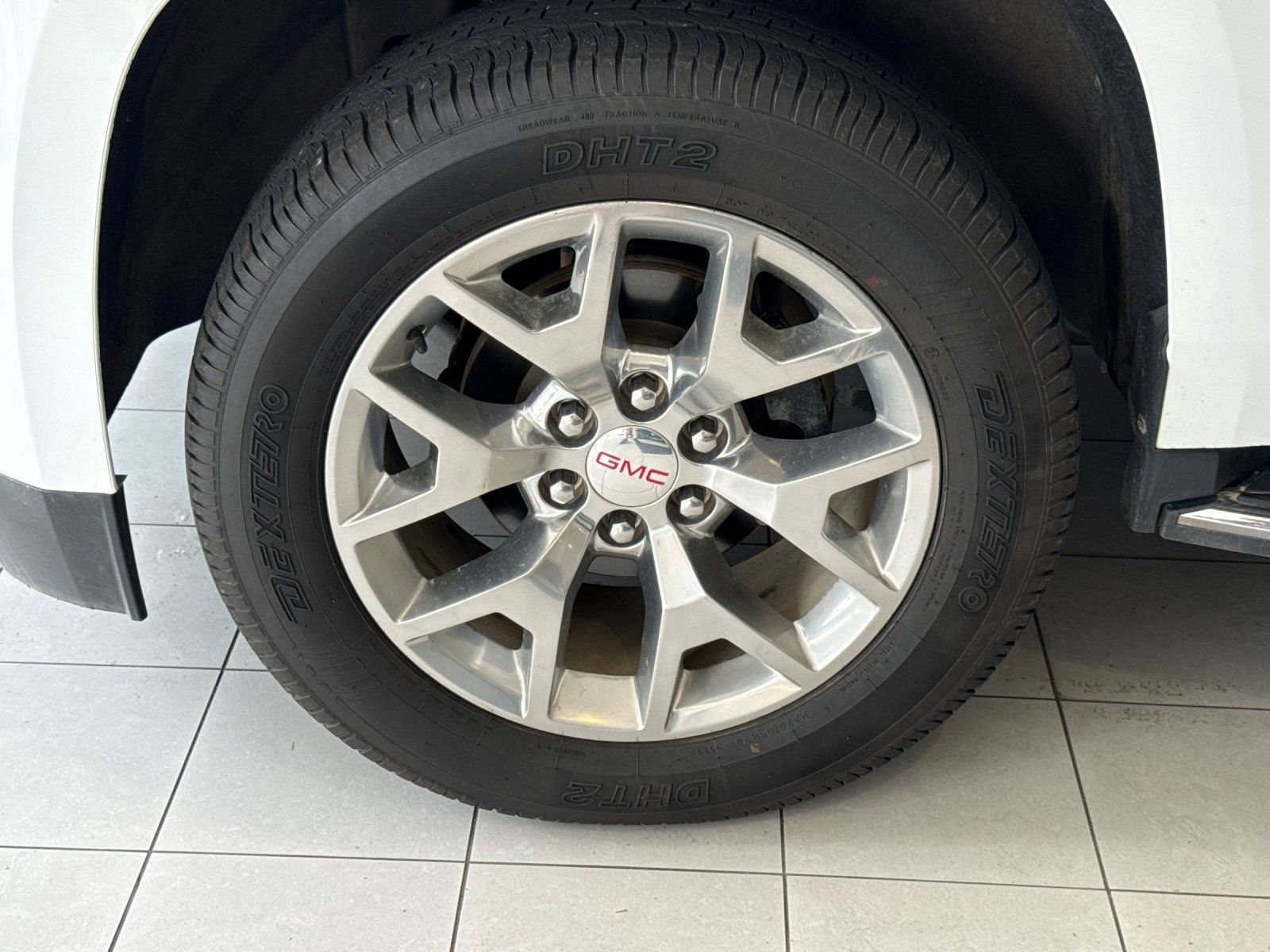 Used 2020 GMC Yukon SLT w/ Open Road Package image 15