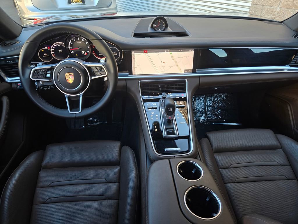 Used 2018 Porsche Panamera 4 AWD/4WD image 18