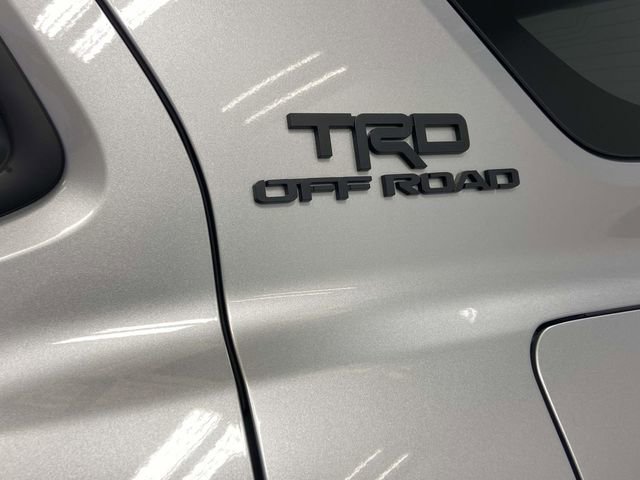 Certified 2025 Toyota 4Runner TRD Off-Road Premium image 11