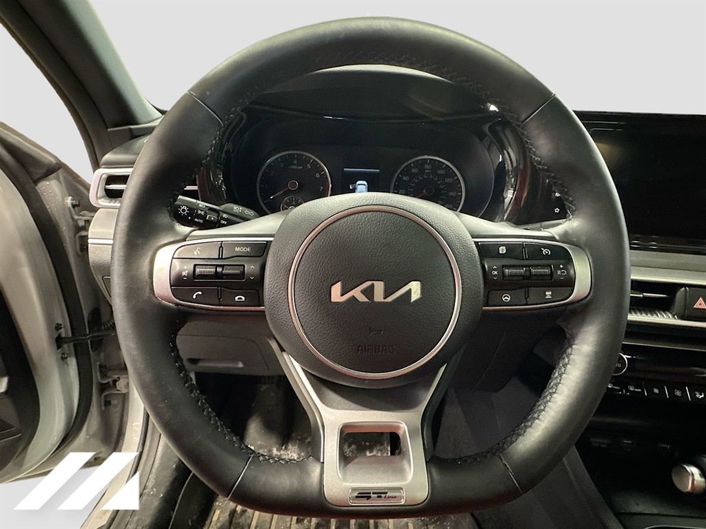 Used 2024 Kia K5 GT-Line AWD/4WD image 10