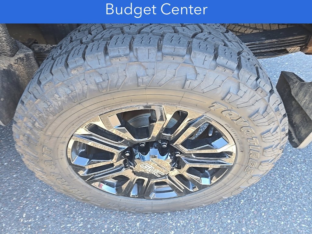 Used 2015 GMC Sierra 2500 SLT w/ Duramax Plus Package AWD/4WD image 3