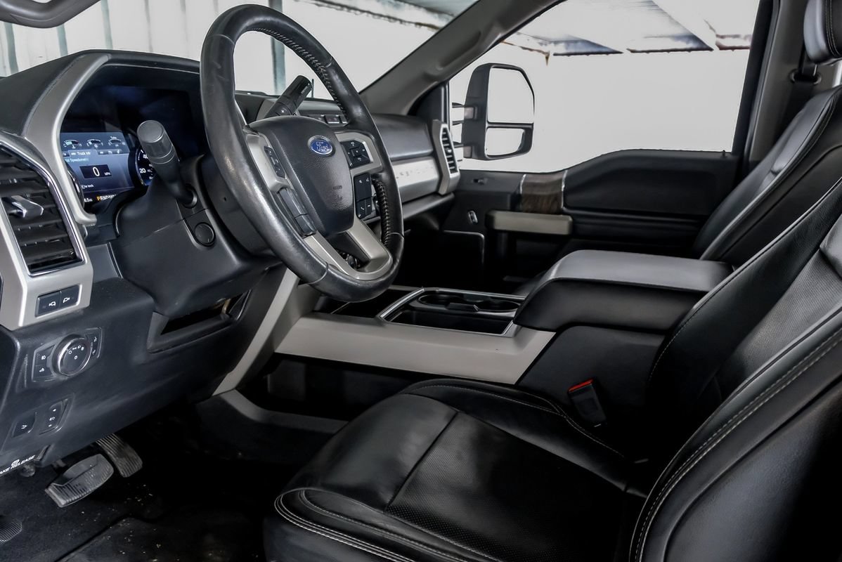 Used 2019 Ford F250 Lariat w/ Lariat Ultimate Package AWD/4WD image 14