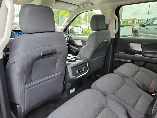 Certified 2025 Ford Expedition Active AWD/4WD image 14