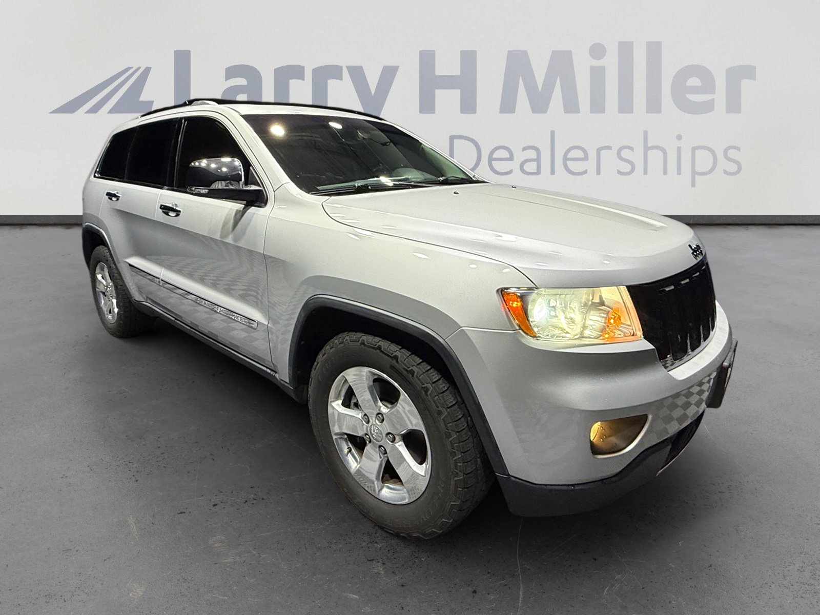 Used 2012 Jeep Grand Cherokee Limited image 7