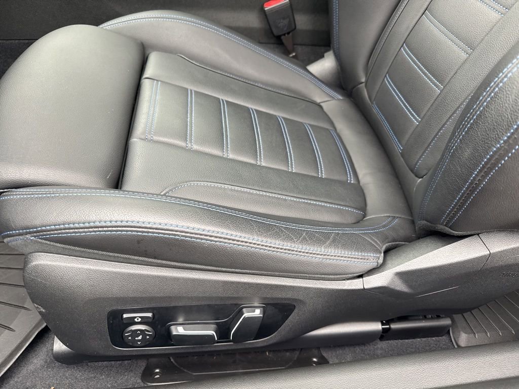 Used 2024 BMW M240i xDrive M240i w/ Premium Package image 12