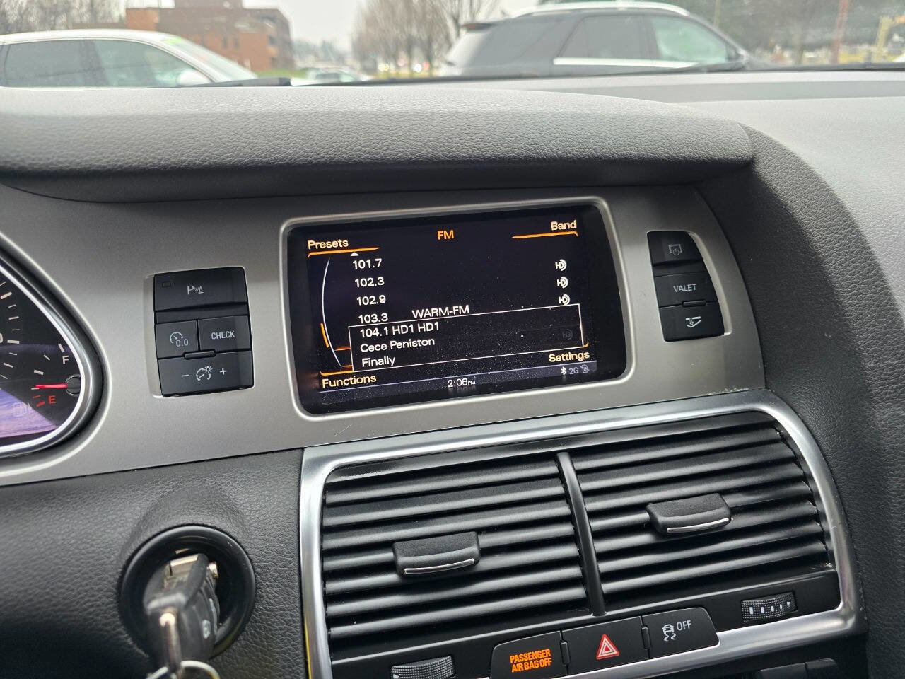 Used 2012 Audi Q7 TDI Premium Plus image 17