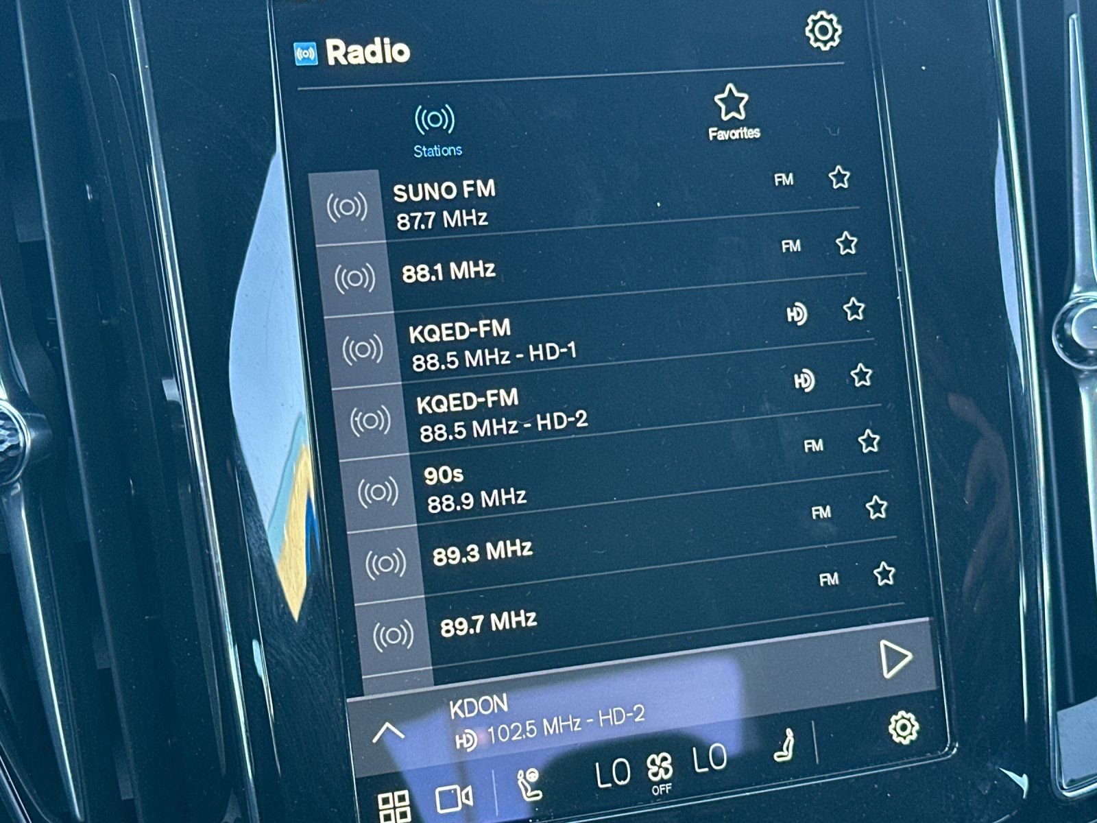 Used 2025 Volvo S60 B5 Core image 17