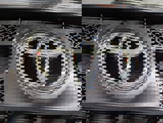 Used 2012 Toyota Tundra 4x4 Double Cab w/ Tow Pkg image 45