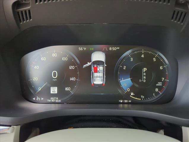 Used 2020 Volvo XC60 T5 Momentum w/ Protection Package Premier image 13