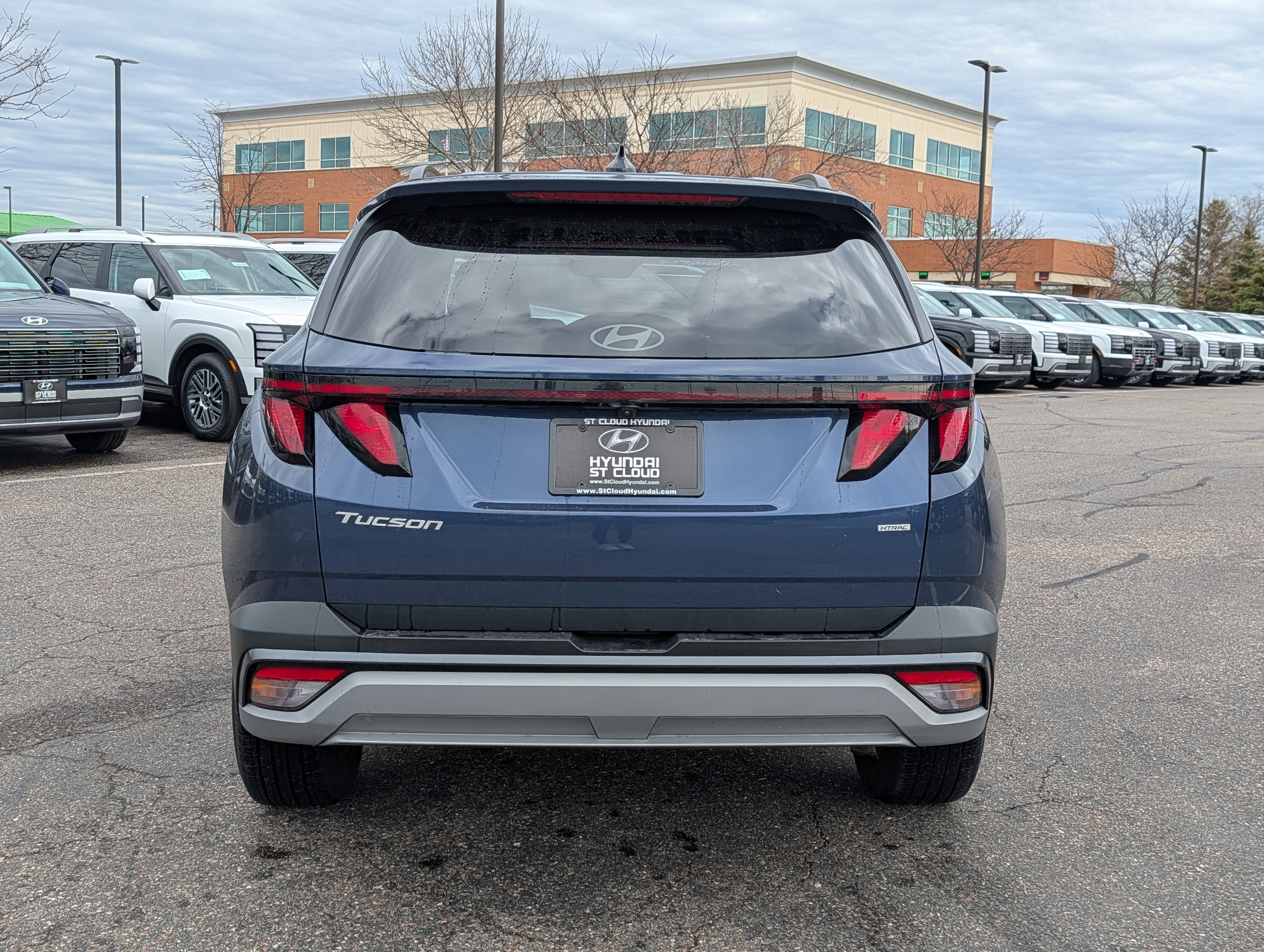 Certified 2025 Hyundai Tucson SEL AWD/4WD image 4