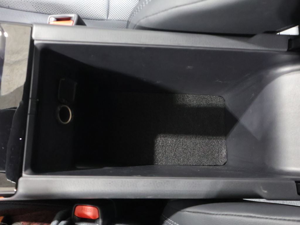 Used 2026 Toyota Camry XSE FWD image 31