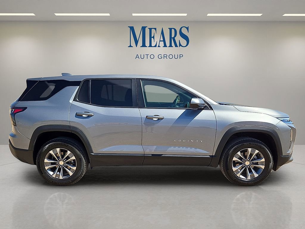 Used 2025 Chevrolet Equinox LT AWD/4WD image 6