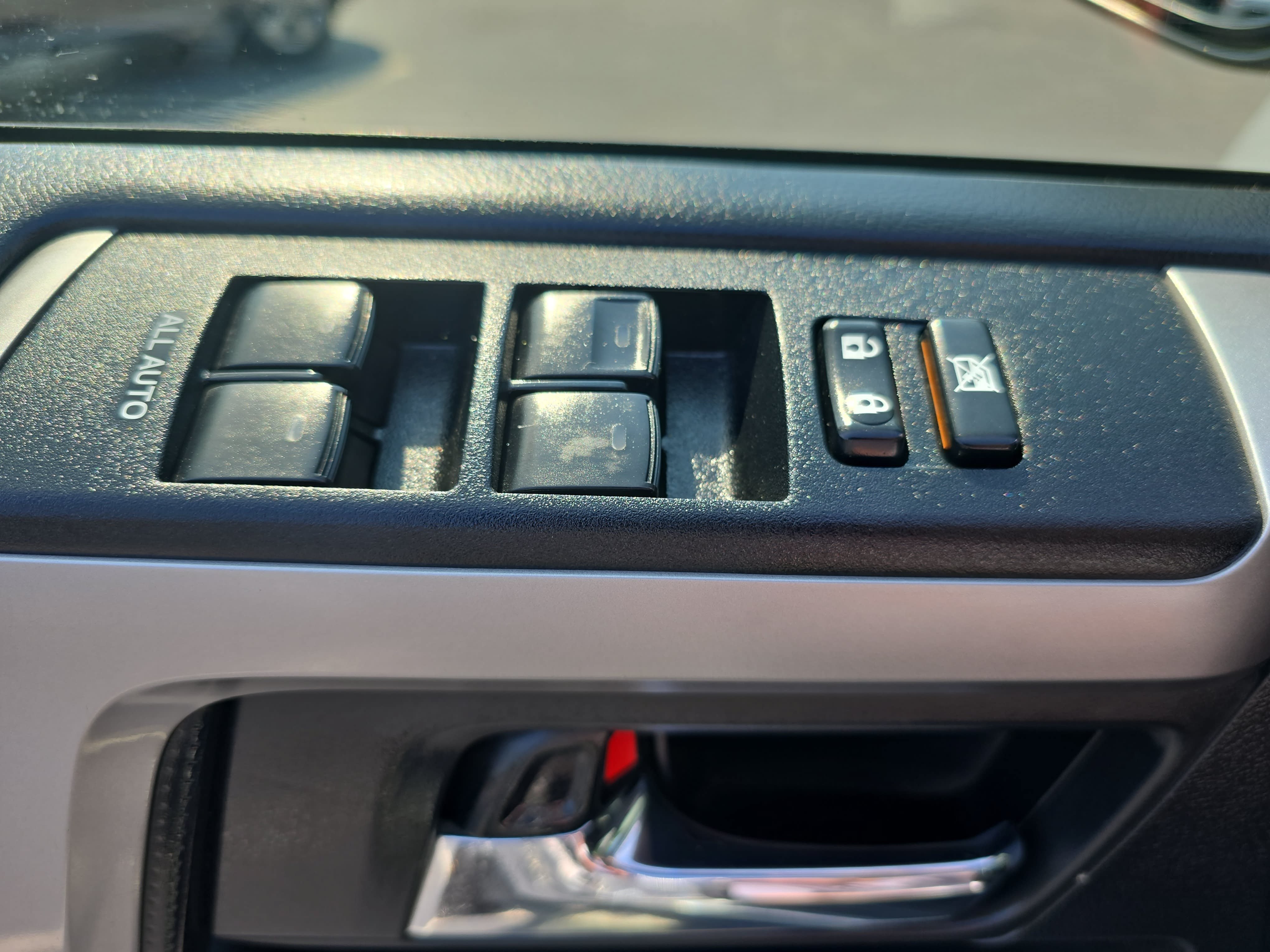 Used 2022 Toyota 4Runner SR5 Premium w/ Moonroof Package AWD/4WD image 28