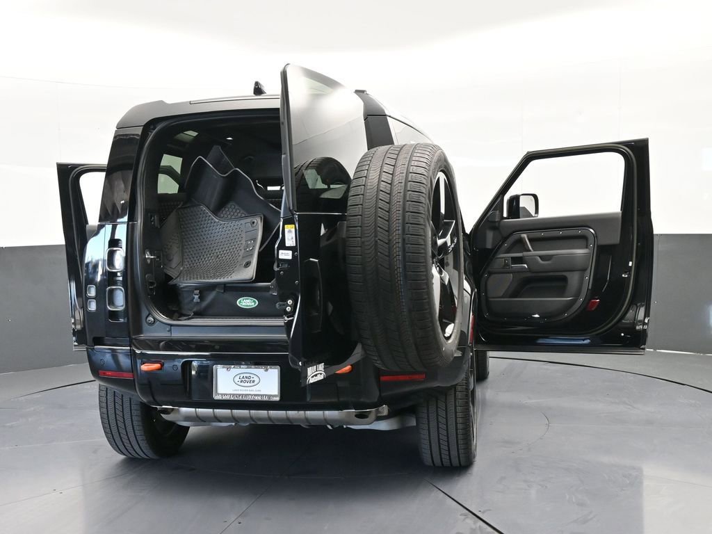 Used 2023 Land Rover Defender 90 X image 75