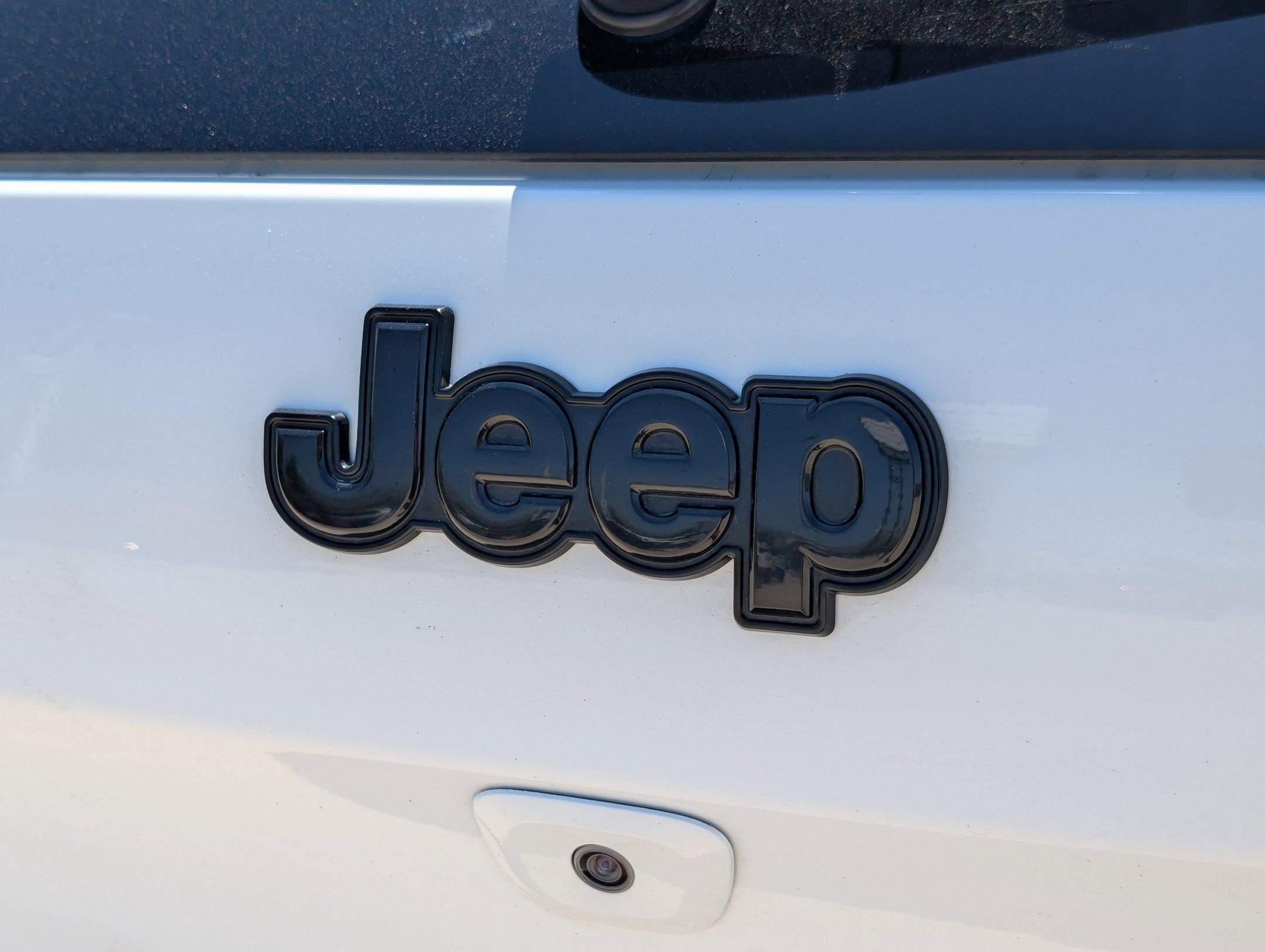Used 2016 Jeep Cherokee Sport w/ Cold Weather Group AWD/4WD image 13