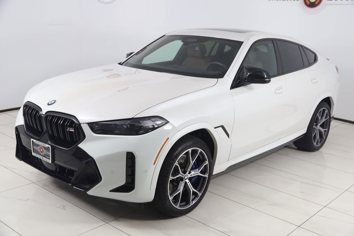 Used 2026 BMW X6 M60i AWD/4WD image 25
