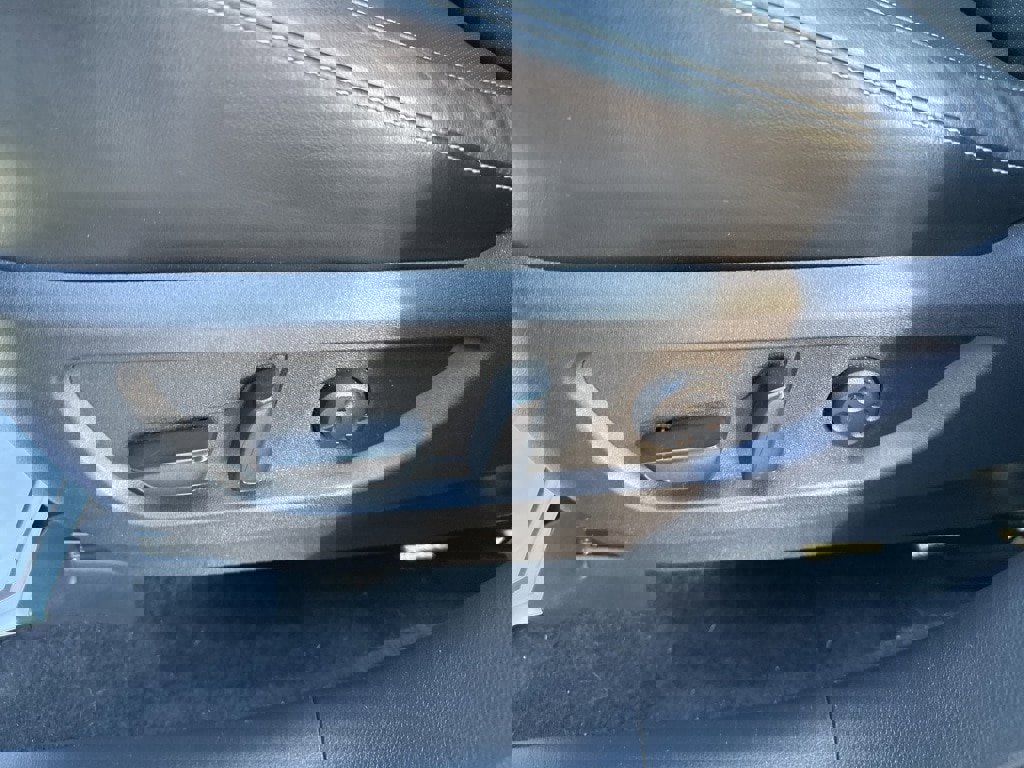 Used 2022 INFINITI QX50 Essential w/ Cargo Package image 16