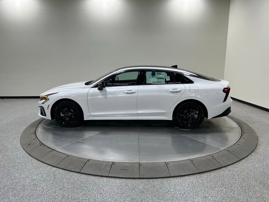 New 2026 Kia K5 GT-Line w/ GT-Line Premium Package image 9
