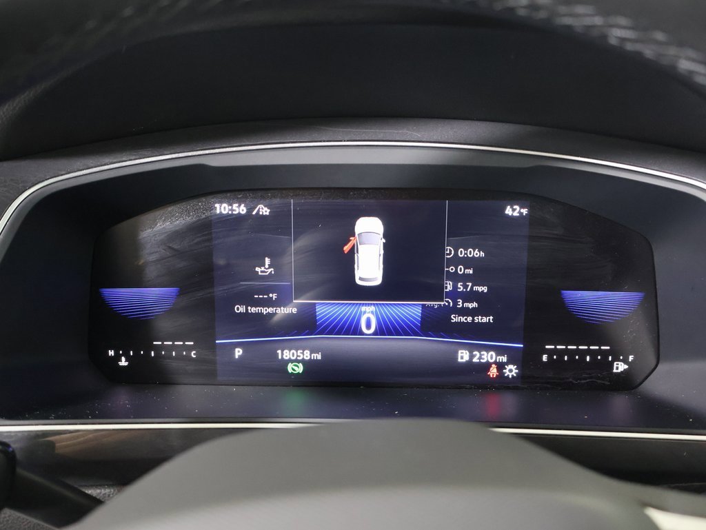 Used 2023 Volkswagen Tiguan SE R-Line image 33