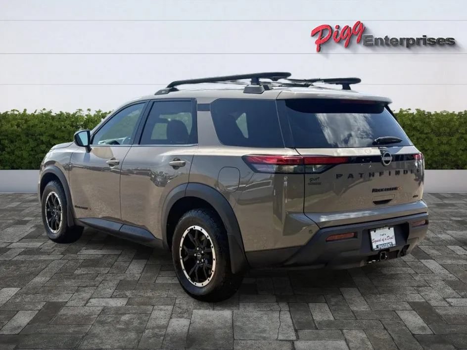 Used 2023 Nissan Pathfinder Rock Creek AWD/4WD image 2