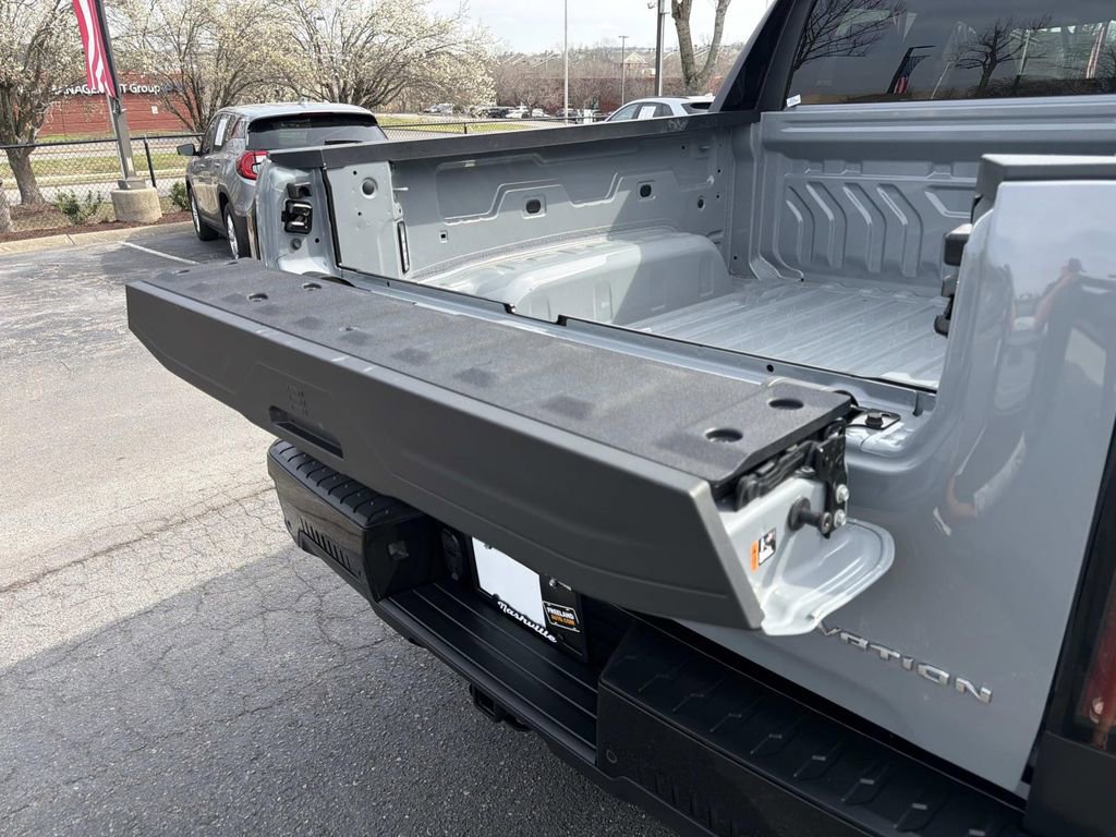 Used 2026 GMC Sierra EV Elevation image 14