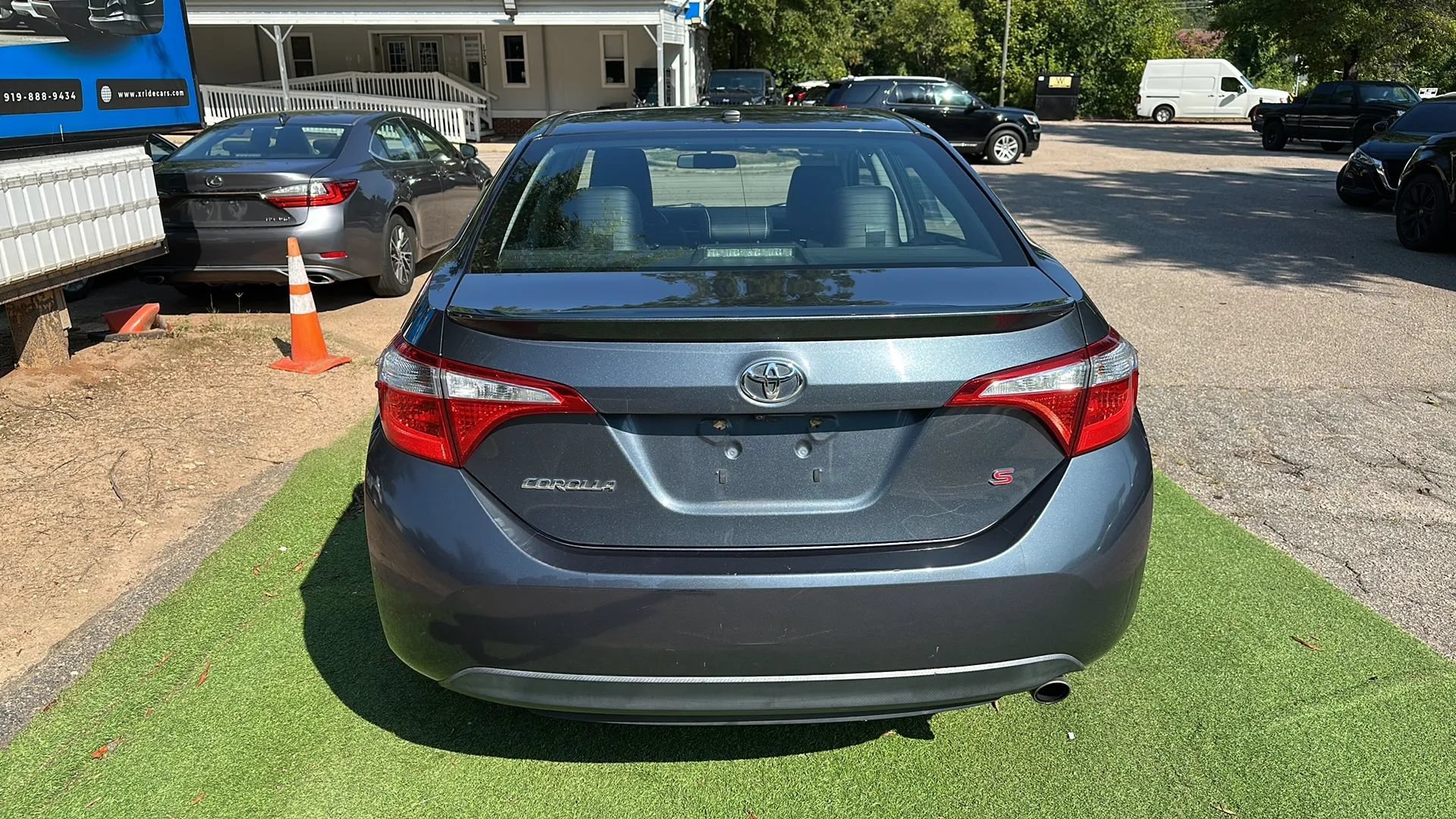 Used 2015 Toyota Corolla S w/ Driver Convenience Package FWD image 5