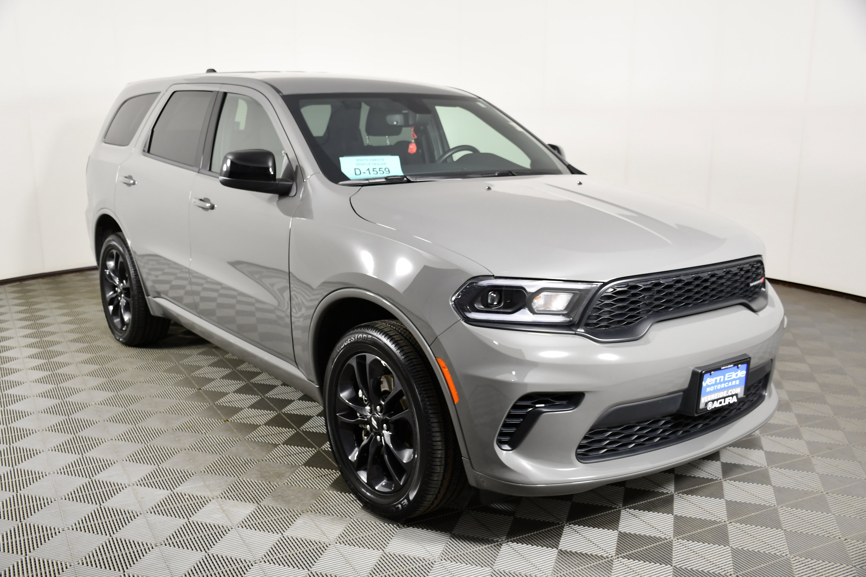 Used 2025 Dodge Durango GT image 3