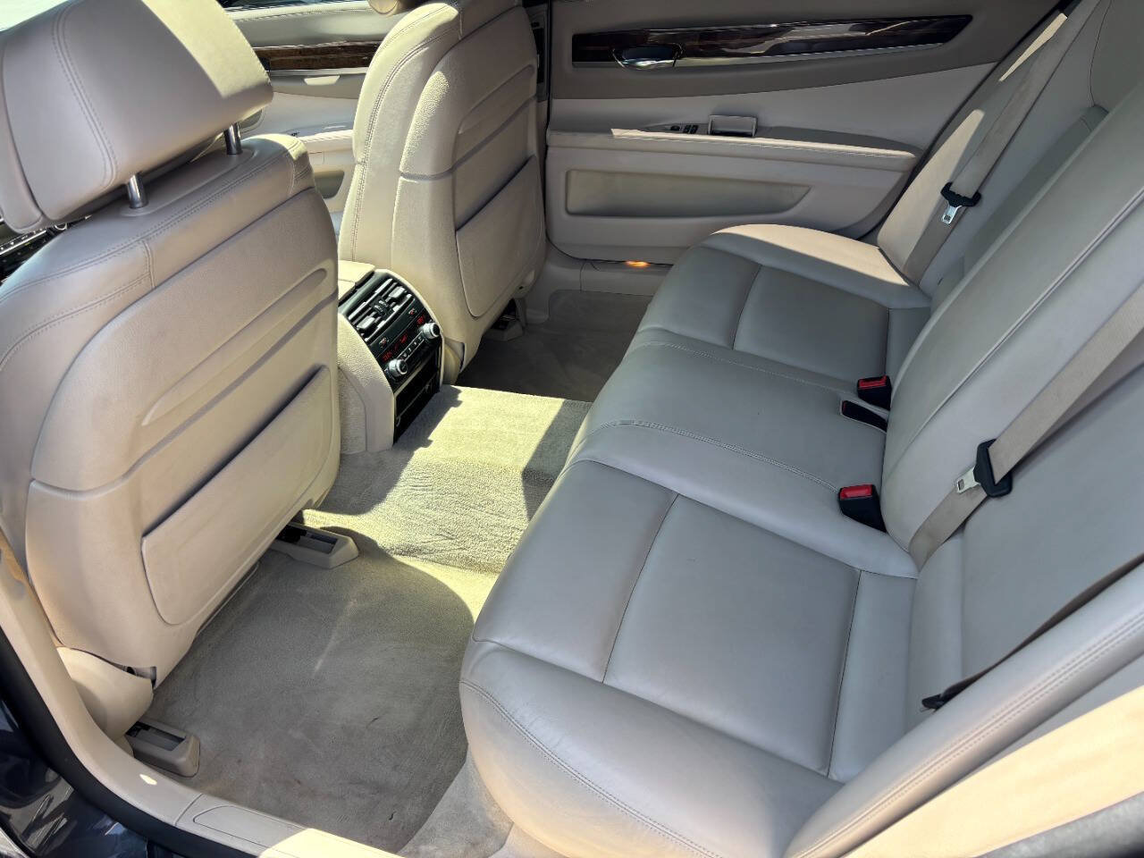 Used 2013 BMW 740Li RWD image 22
